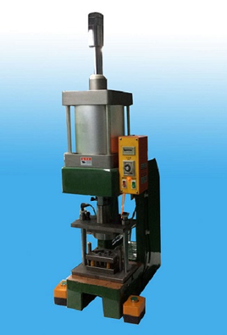 氣壓機、壓力機、單柱氣壓機、四柱氣壓機、雙柱氣壓機