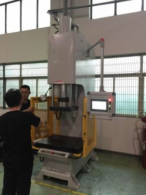 伺服壓力機 伺服液壓機 節能液壓機