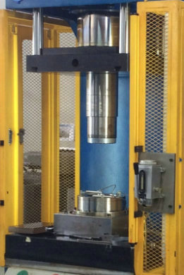 Linear bearing shaping mold